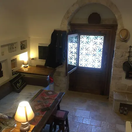 Trullo Pingo Casa rural Cozzana